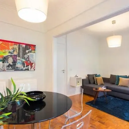 Charming In A Premium Location Lisboa